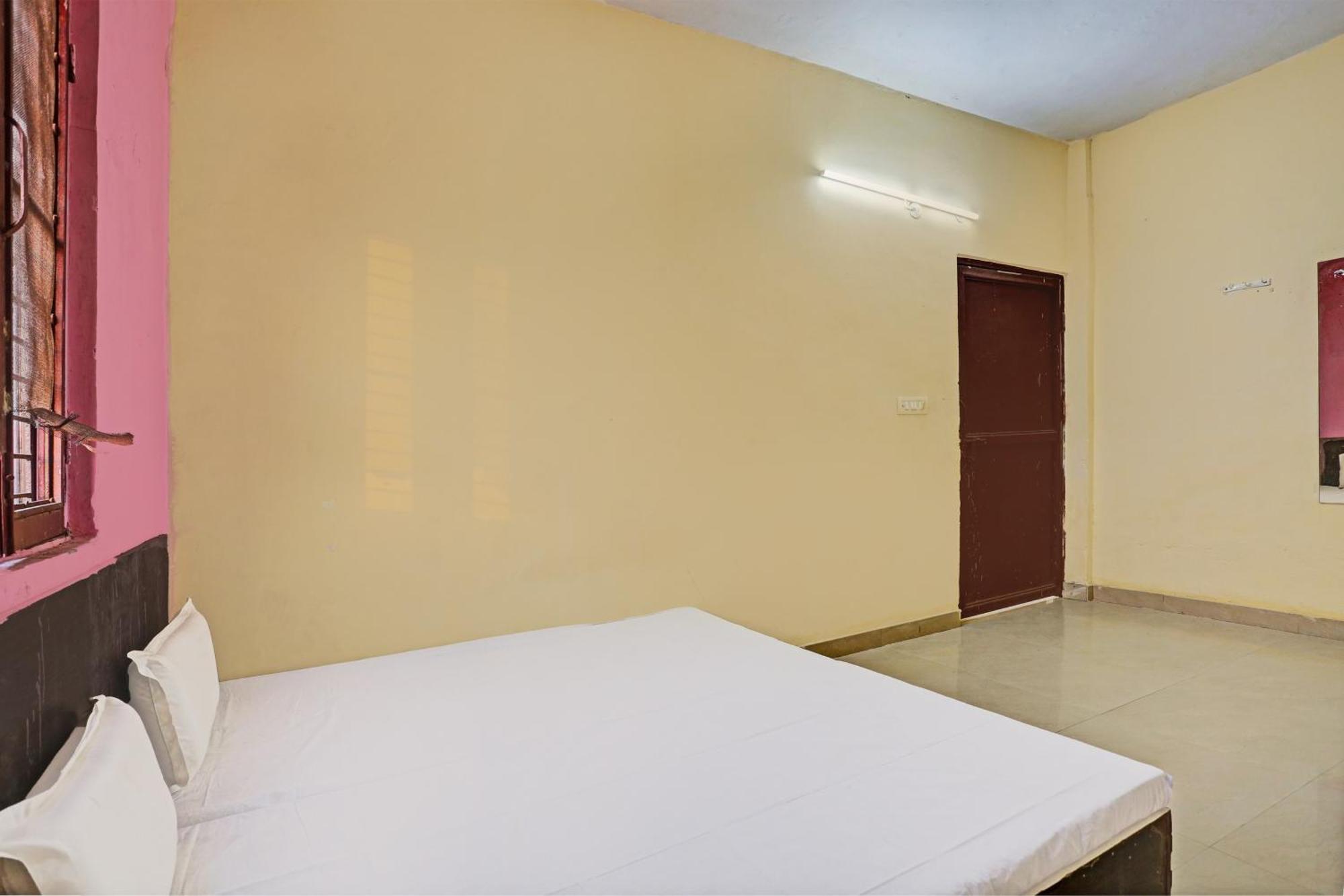 Hotel O Kamla Banquet Hall Moradabad Bagian luar foto