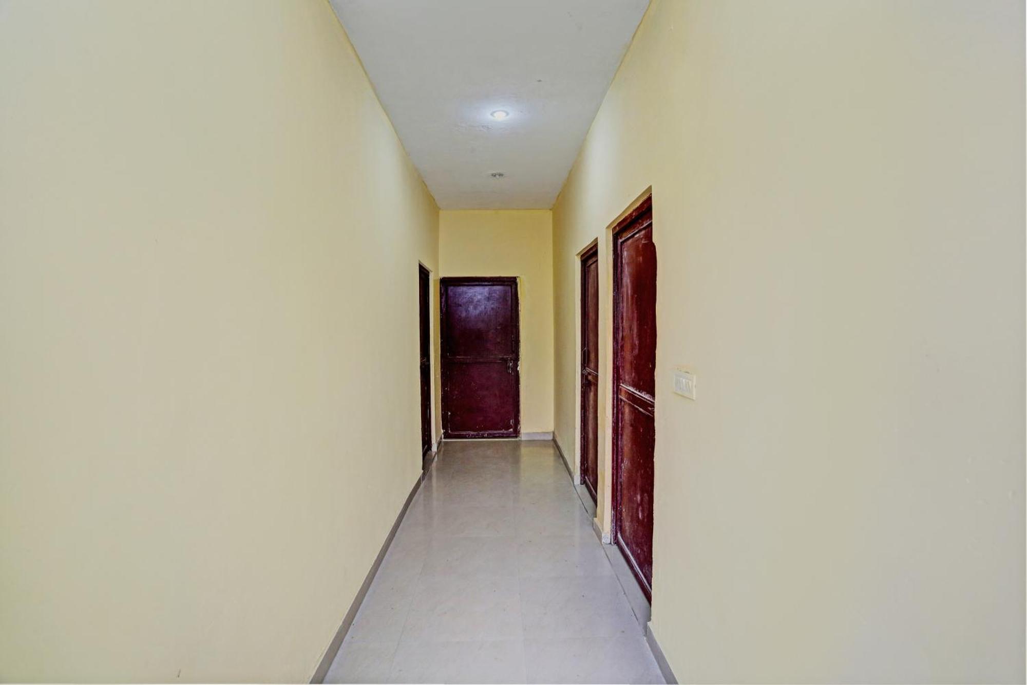 Hotel O Kamla Banquet Hall Moradabad Bagian luar foto