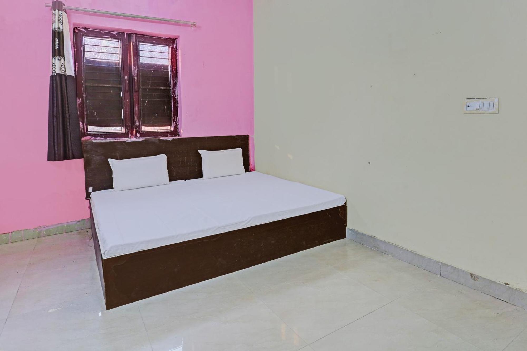 Hotel O Kamla Banquet Hall Moradabad Bagian luar foto